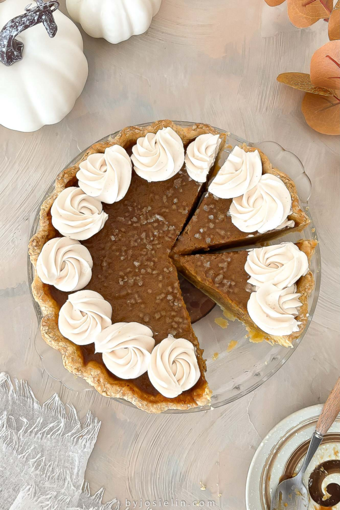 pumpkin pie with whipped cream