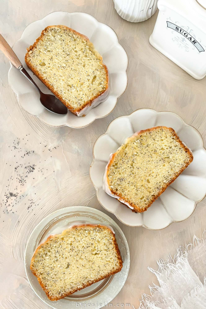 lemon poppyseed loaf cake