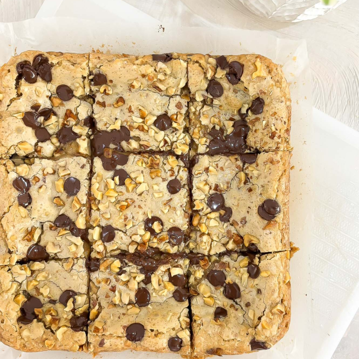 Walnut Chocolate Chip Blondies