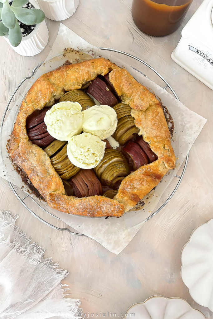 brown sugar apple galette 