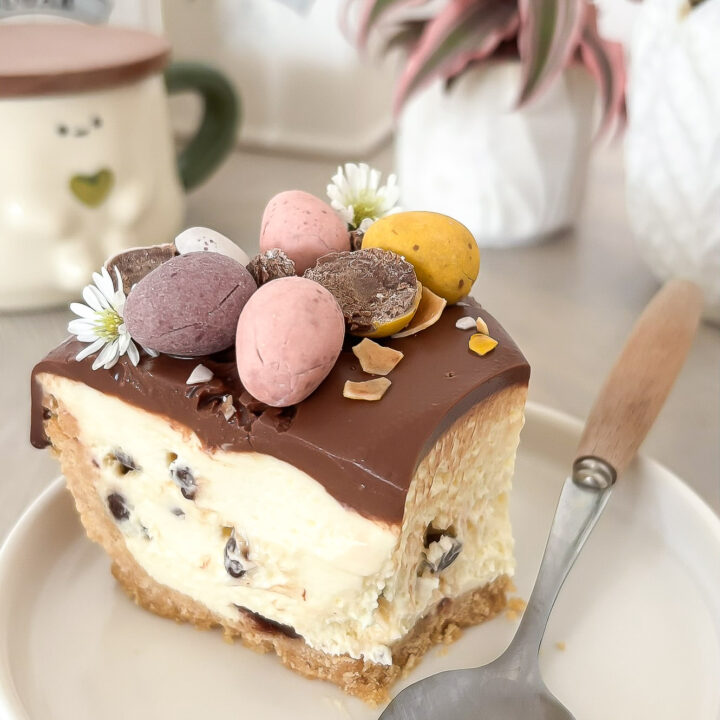 Chocolate Mini Egg Cheesecake