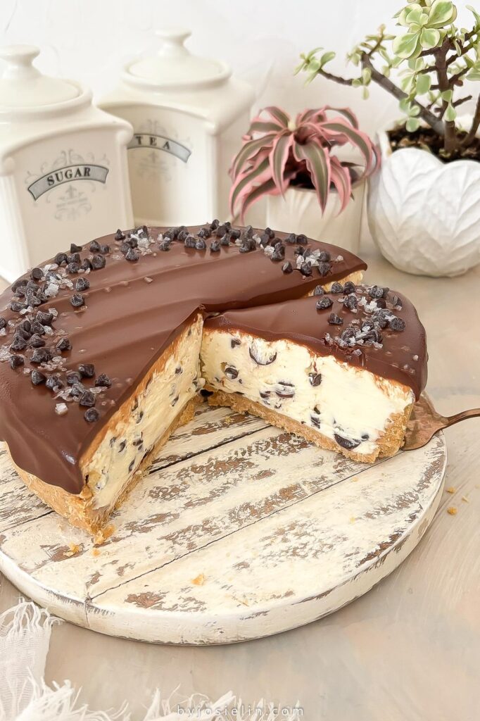 chocolate chip cheesecake