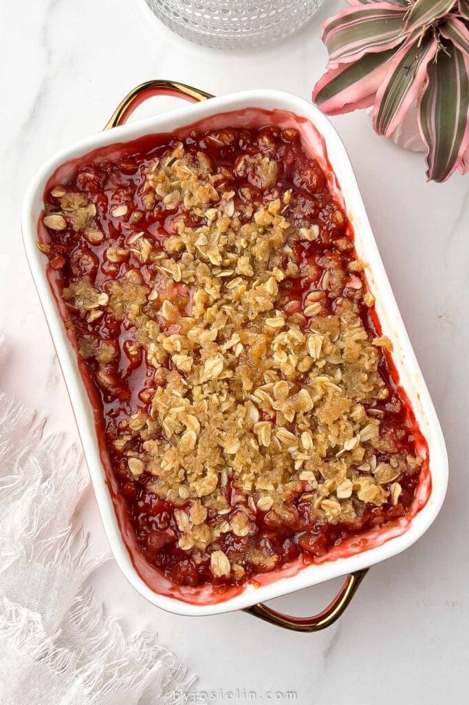 small batch berry crisp