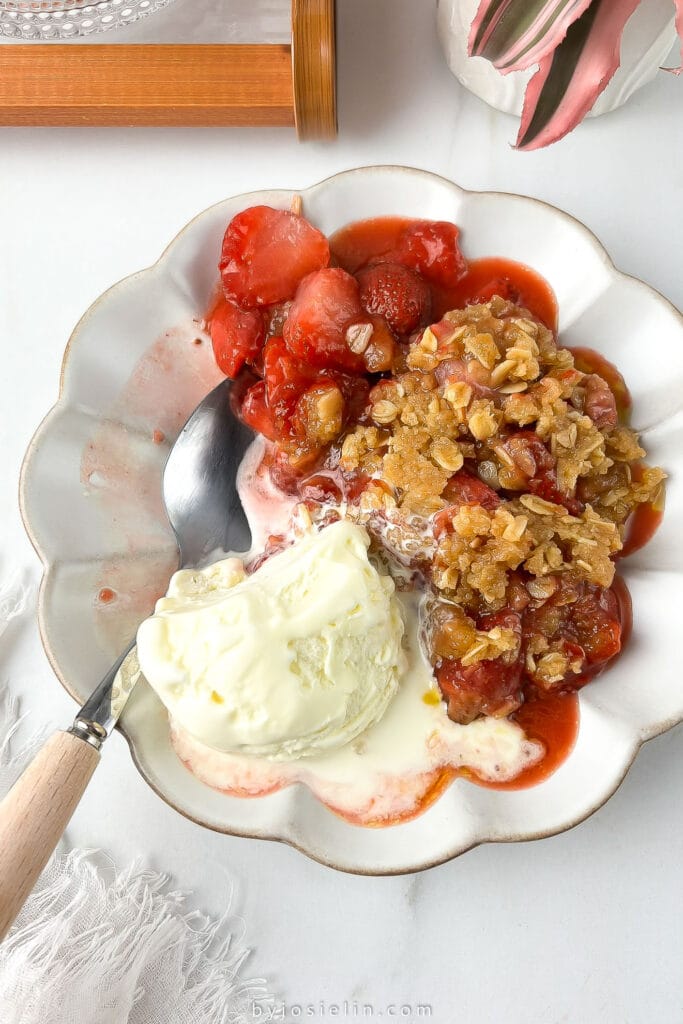 small batch berry crisp