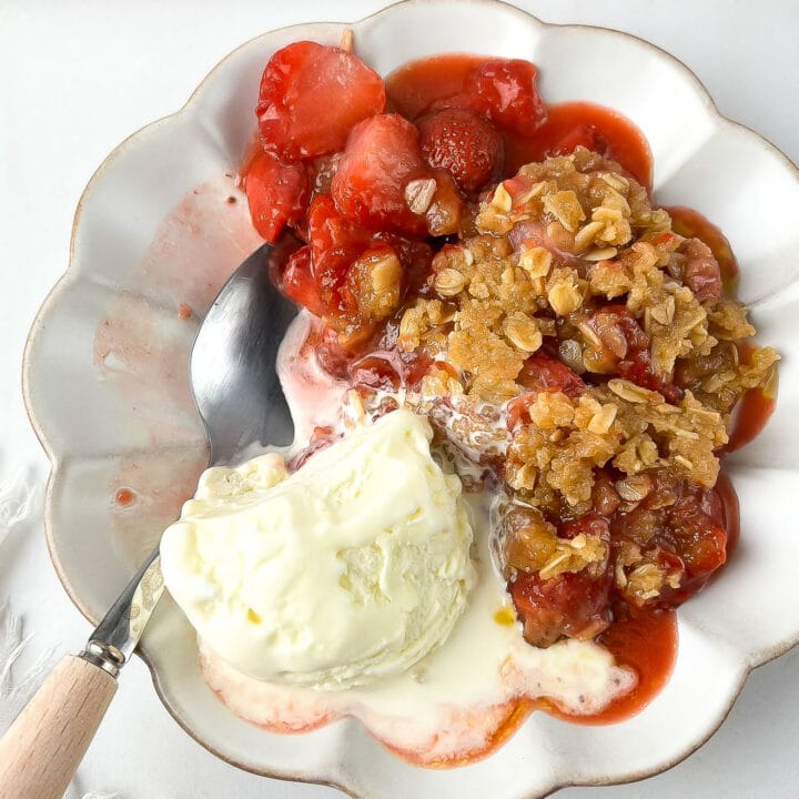 Small Batch Berry Crisp