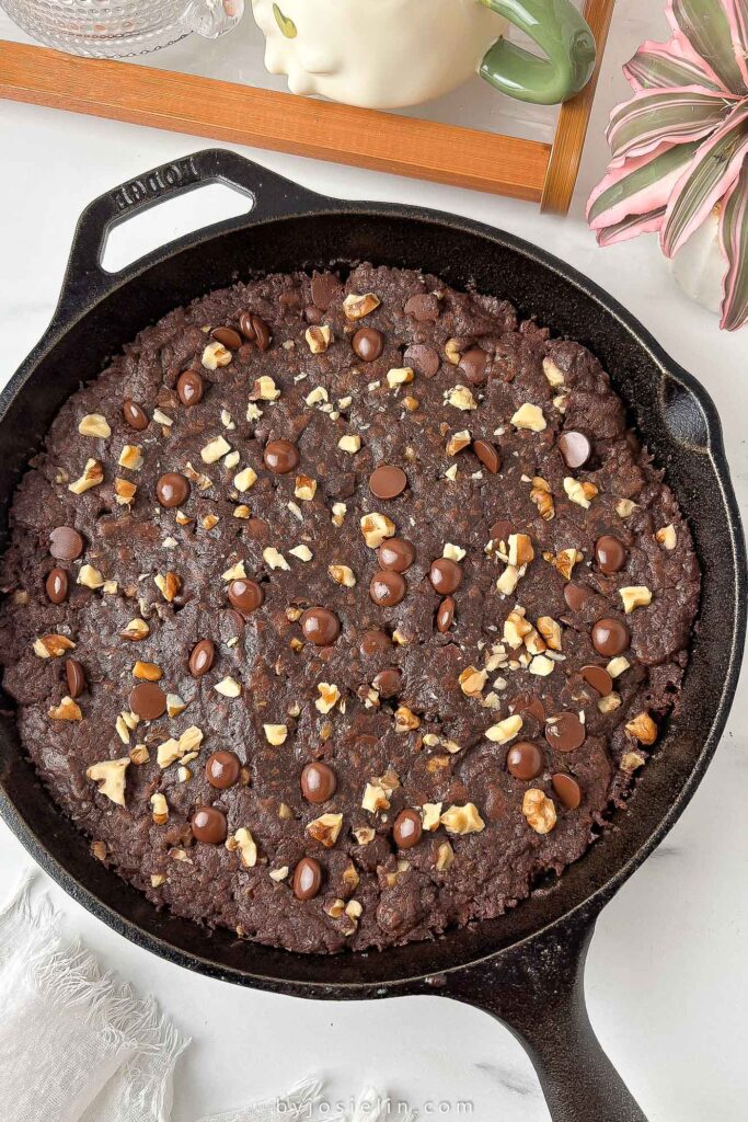 Chocolate Walnut Cookie Skillet